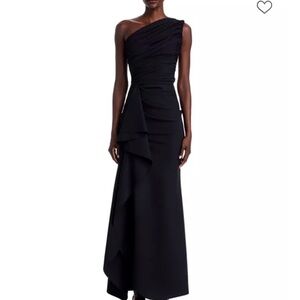 Chiara Boni La Petite Robe
Aziza Long Dress size 10.worn ones like new